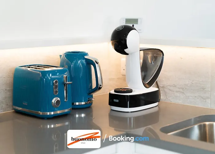 Two Bedroom Apartment At Buonomo Stays Short Lets & Serviced Accommodation